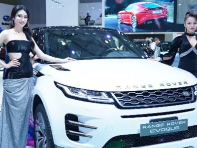 anh sale landrover Giới Thiệu